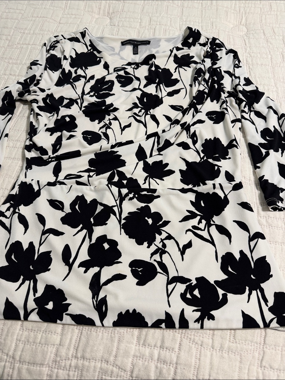 White House Black Market. Black and White Floral Long Sleeve top